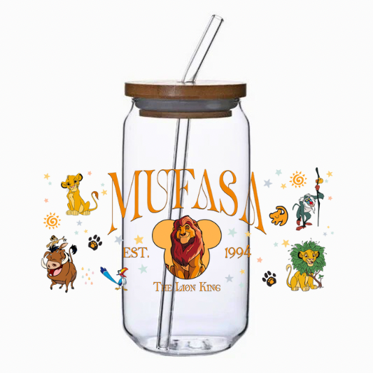 Clear tumbler with the King Of The Jungle design on a white background